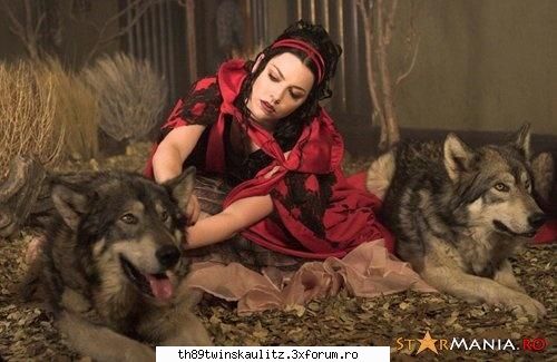 totally different worlds daiana-un varcolac rau foarte rau,ea este regina doreste decat rau