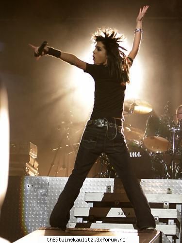 anti-fani tratam spatele tokio hotel "pe anti-fani tratam fost cea mai mare nebunie care