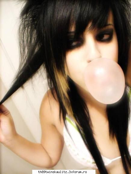 Emo girl's - den!s@D - *E M O*