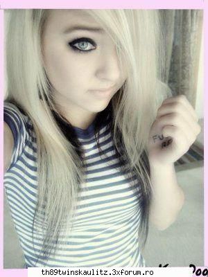Emo girl's - den!s@D - *E M O*
