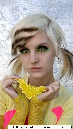 Emo girl's - RoOby RuUb - *E M O*