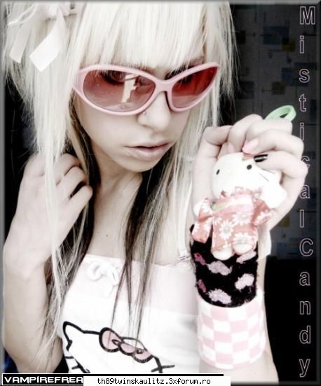 Emo girl's - ★LEeZa-chan★ - *E M O*