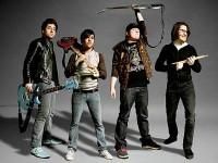 Fall out boy - Membrii trupei Fall Out Boy au decis sa - *A L T E~T R U P E*