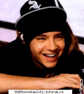 Fricosul - nu cred ca tom este un fricos doar ca nu are - T O M