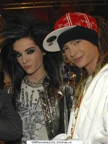 Pics with twins - *miha* - T W I N S