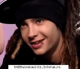 Tom's lip piercing - *miha* - T O M