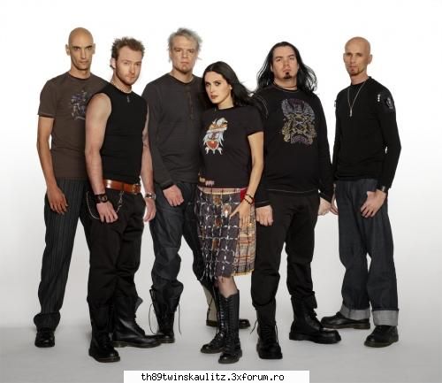Within Temptation - imi plache cum e inbracata solista - *A L T E~T R U P E*