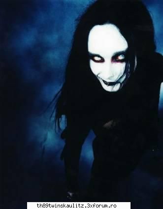 cradle of filth - mag_483 - *A L T E~T R U P E*