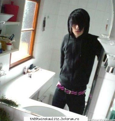 emo boy's - den!s@D - *E M O*