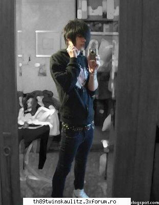 emo boy's - den!s@D - *E M O*