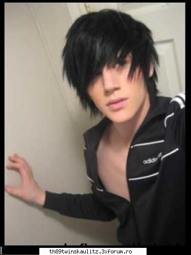emo boy's - el e preferatul meu - *E M O*