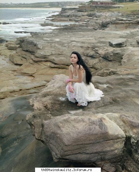 evanescence - ufff a naiba poza - *A L T E~T R U P E*