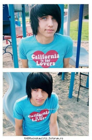 kiss or spank - kissssssss alex - *J O C U R I*