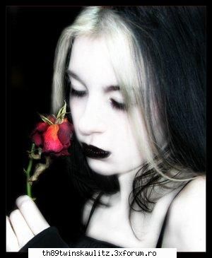 poze - nicollove_th - *G O T H*