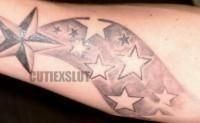 tatuajele lui Gustav - cel de pe mana Si interviul din Bravo - G U S T A V